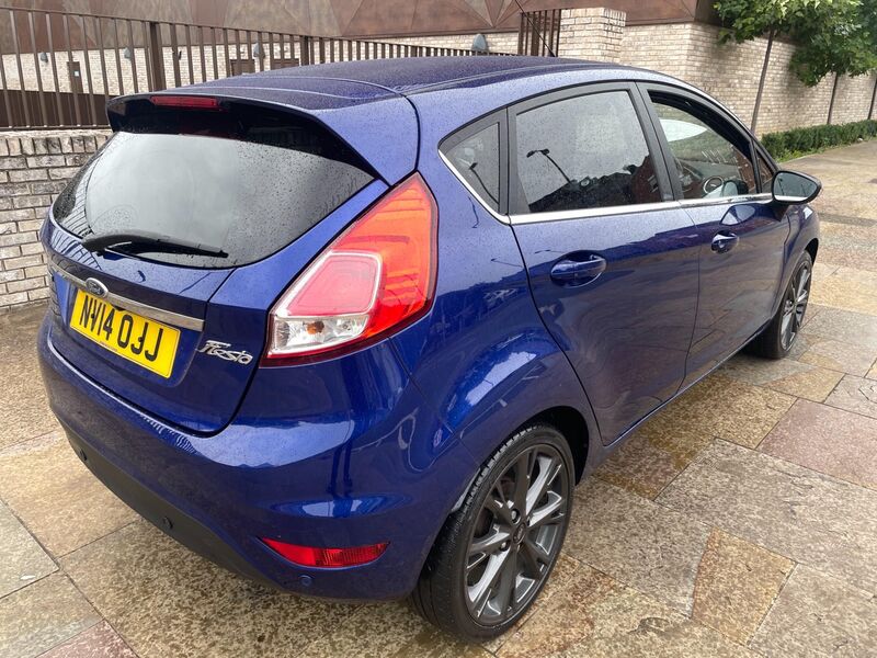 View FORD FIESTA 1.0T EcoBoost Titanium X Euro 5 (s/s) 5dr