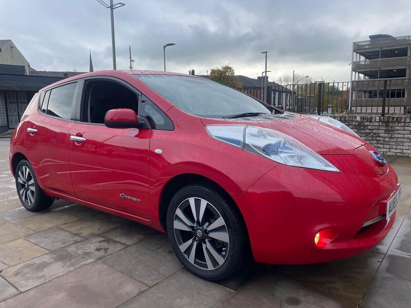 View NISSAN LEAF 24kWh Tekna Auto 5dr