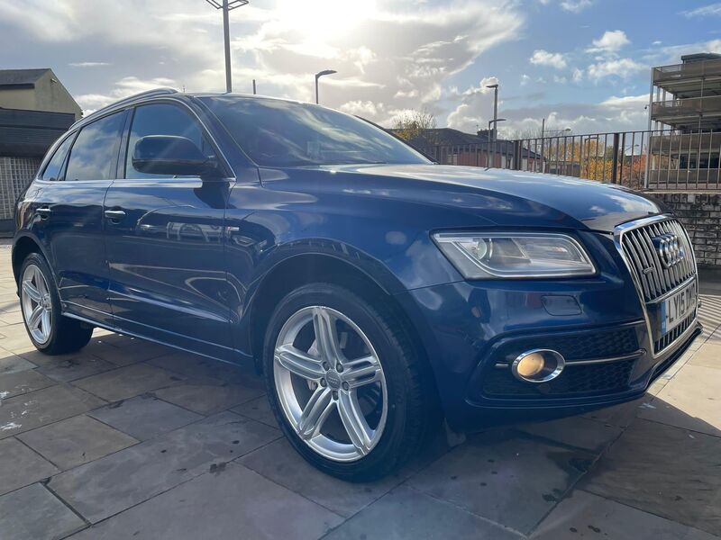 AUDI Q5