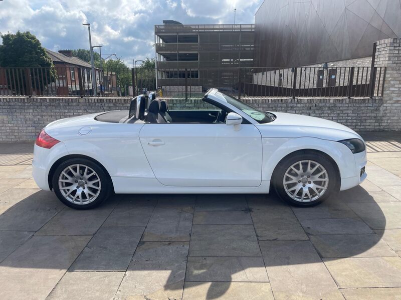 View AUDI TT 1.8 TFSI Roadster Euro 5 2dr