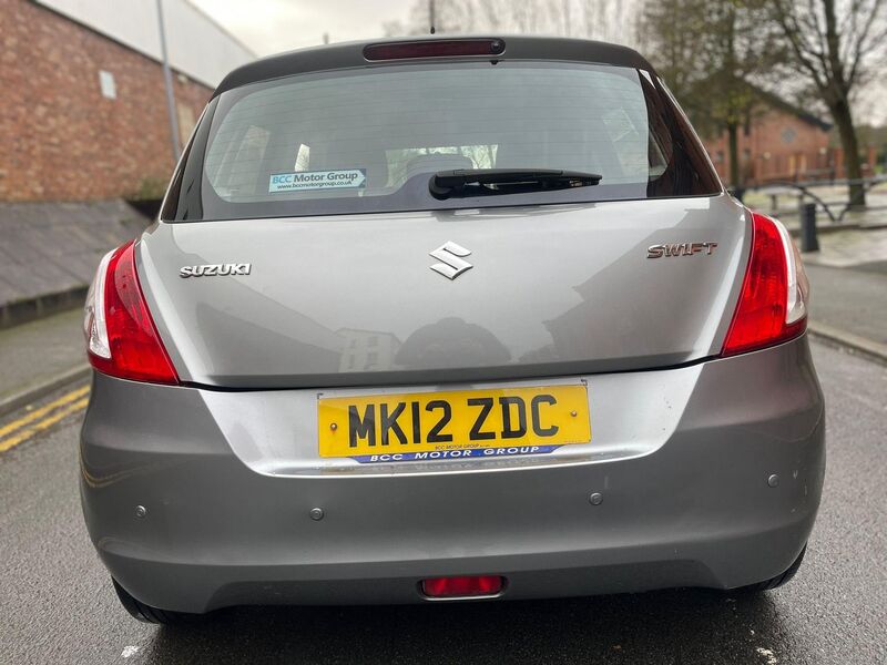 SUZUKI SWIFT
