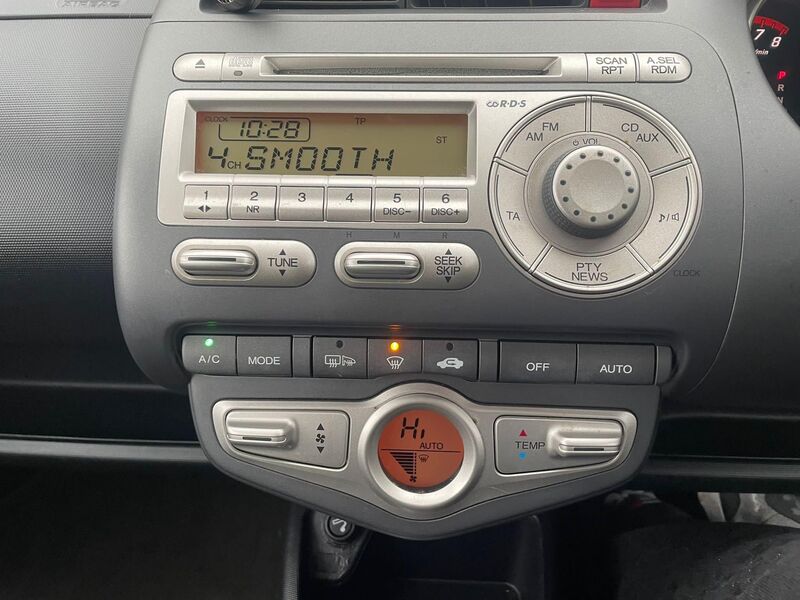 HONDA JAZZ