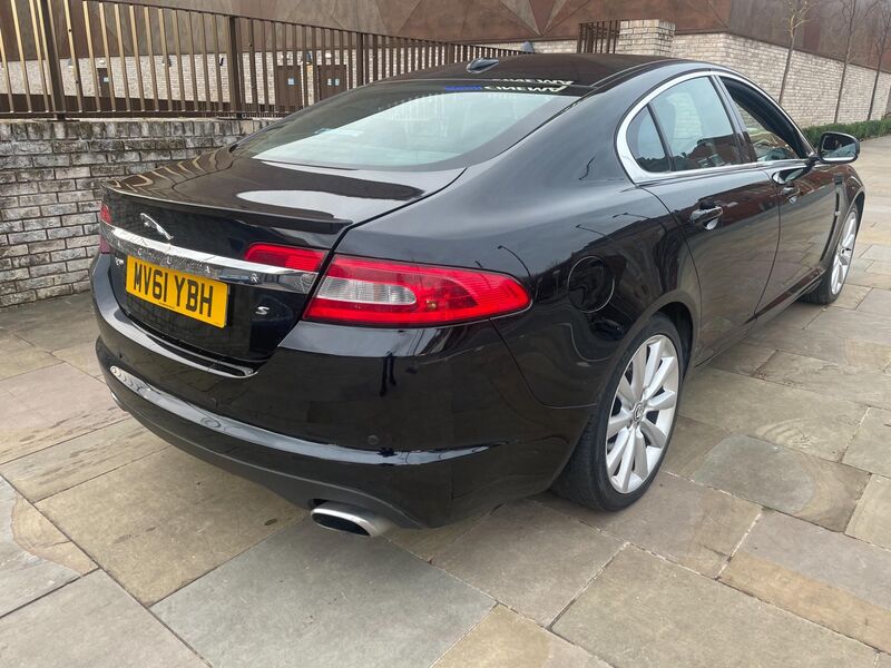 View JAGUAR XF 3.0d S V6 Luxury Auto Euro 5 4dr