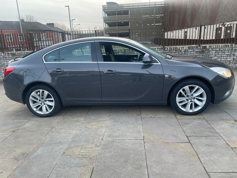 View VAUXHALL INSIGNIA 1.8 16V SRi Euro 5 5dr