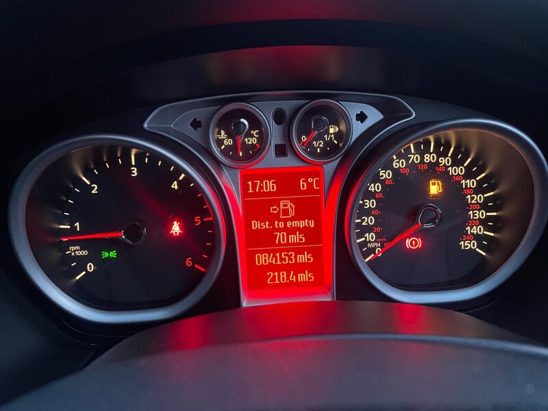 FORD FOCUS
