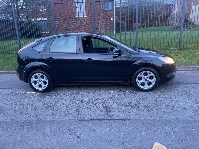 View FORD FOCUS 1.6 TDCi DPF Sport 5dr