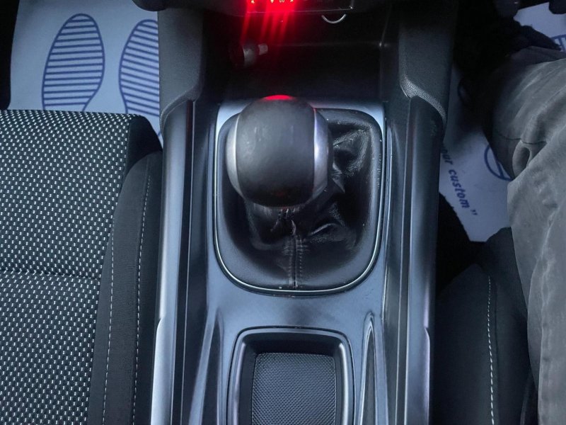 DS AUTOMOBILES DS 4