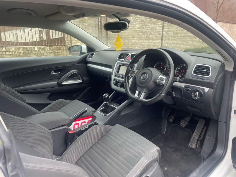 VOLKSWAGEN SCIROCCO