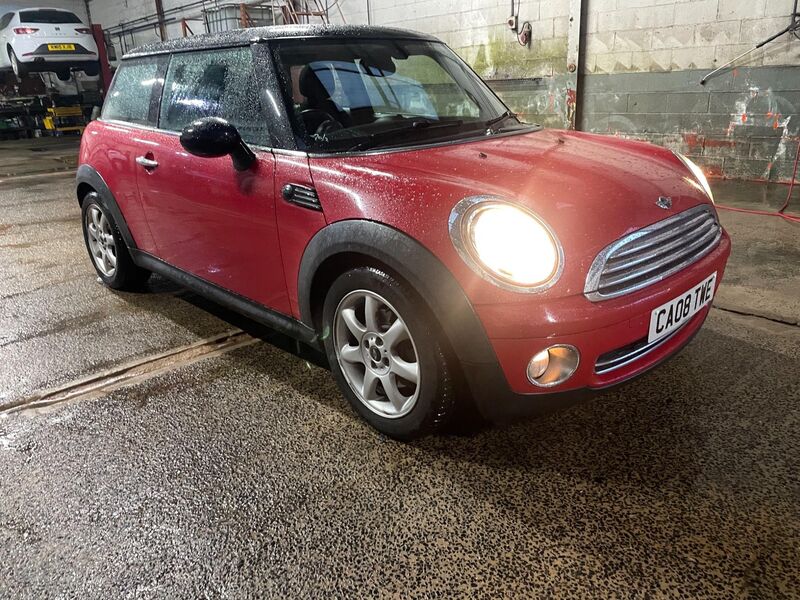 View MINI HATCH 1.6 Cooper Euro 4 3dr