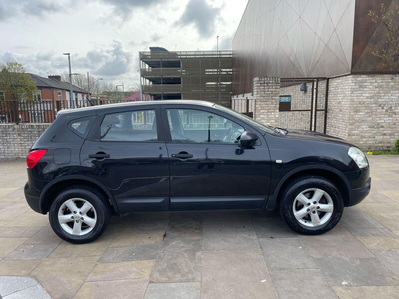 View NISSAN QASHQAI 1.6 Visia 2WD 5dr