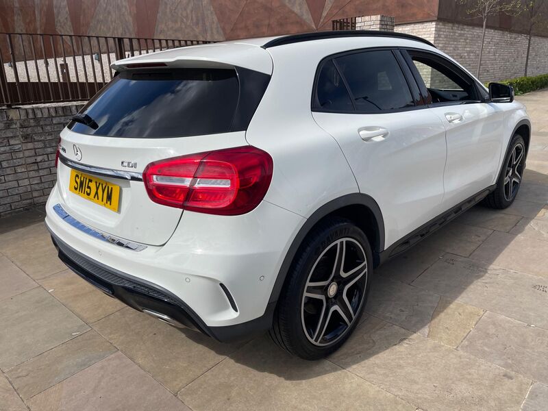 MERCEDES-BENZ GLA CLASS