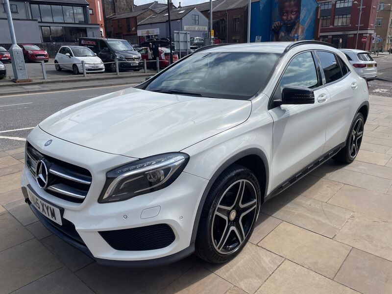 MERCEDES-BENZ GLA CLASS