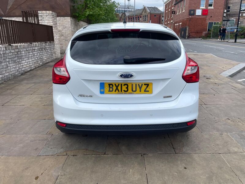 FORD FOCUS