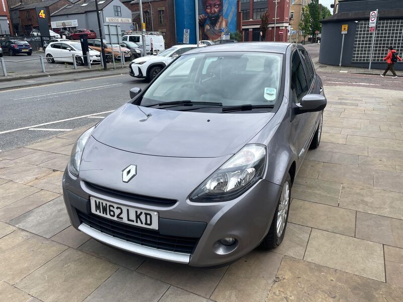 RENAULT CLIO