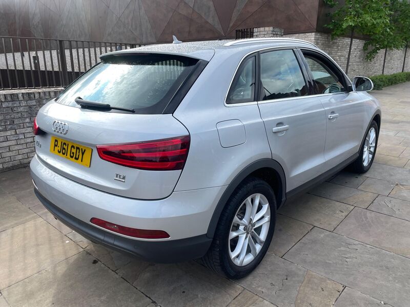 View AUDI Q3 2.0 TDI SE S Tronic quattro Euro 5 (s/s) 5dr