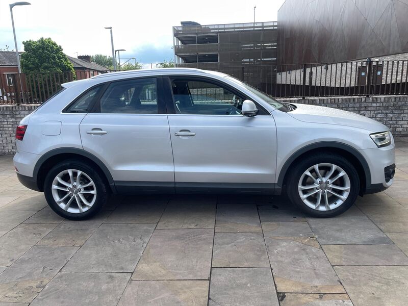 View AUDI Q3 2.0 TDI SE S Tronic quattro Euro 5 (s/s) 5dr