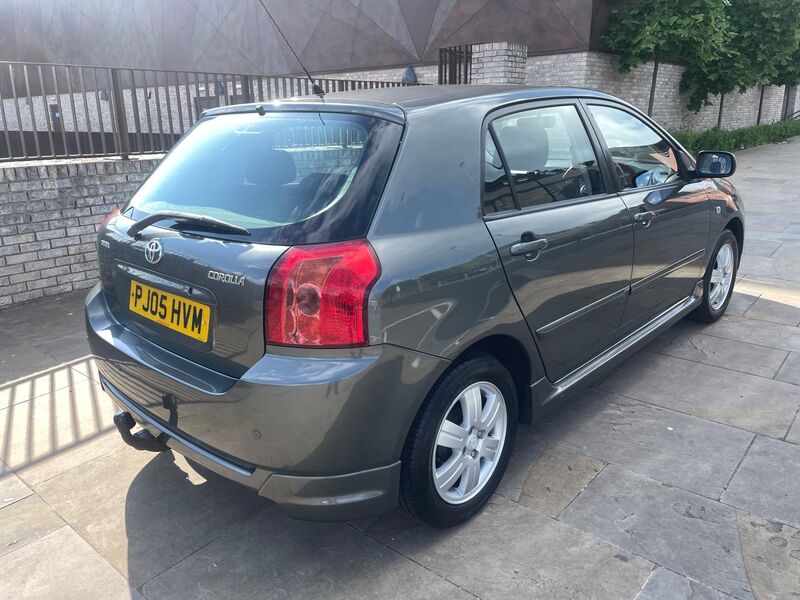 View TOYOTA COROLLA 1.6 VVT-i Colour Collection 5dr