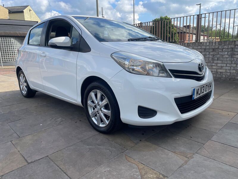 View TOYOTA YARIS 1.4 D-4D TR Euro 5 5dr