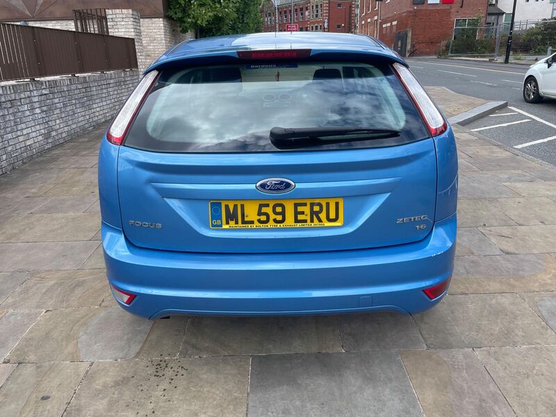 FORD FOCUS