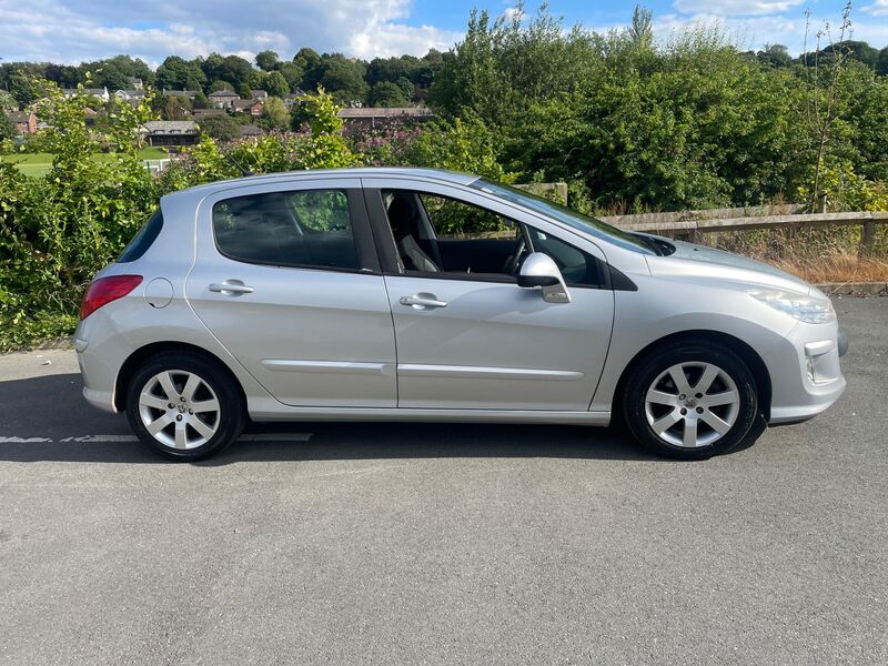 View PEUGEOT 308 1.6 HDi Sport 5dr
