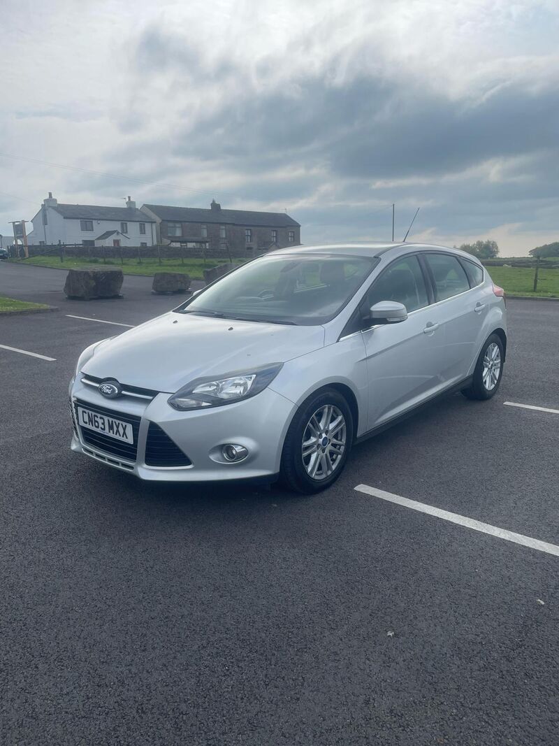 View FORD FOCUS 1.6 TDCi Titanium Euro 5 (s/s) 5dr