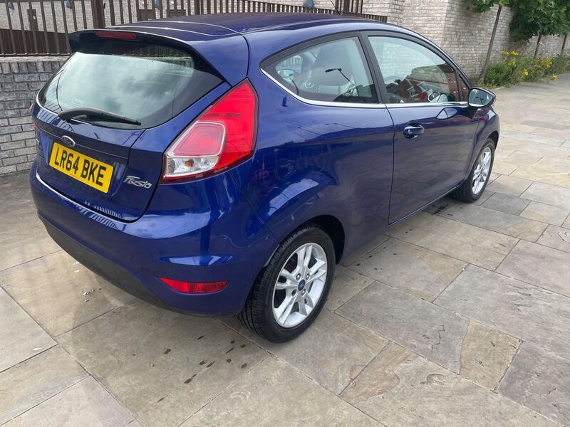 View FORD FIESTA 1.0T EcoBoost Zetec Euro 5 (s/s) 3dr