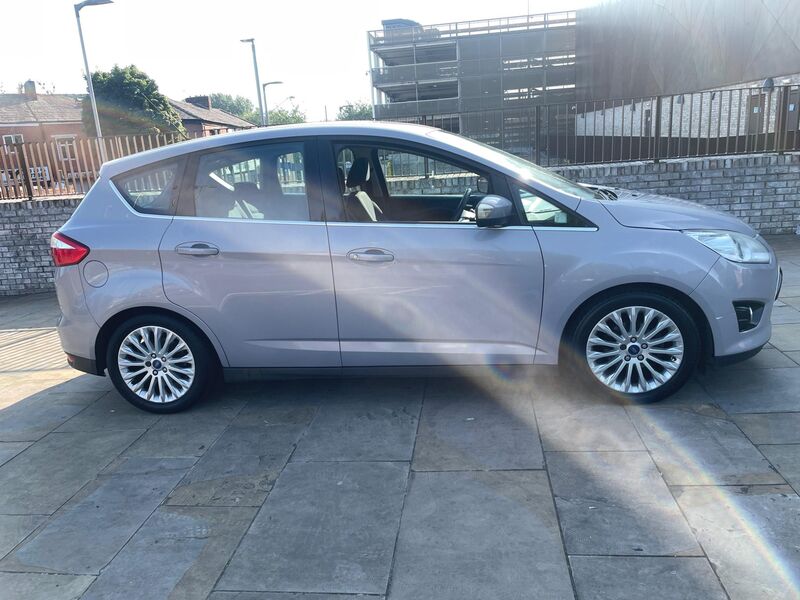 View FORD C-MAX 1.6 TDCi Titanium Euro 5 5dr