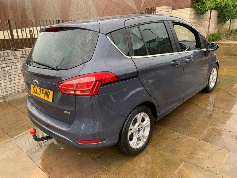 View FORD B-MAX 1.0T EcoBoost Zetec Euro 5 5dr