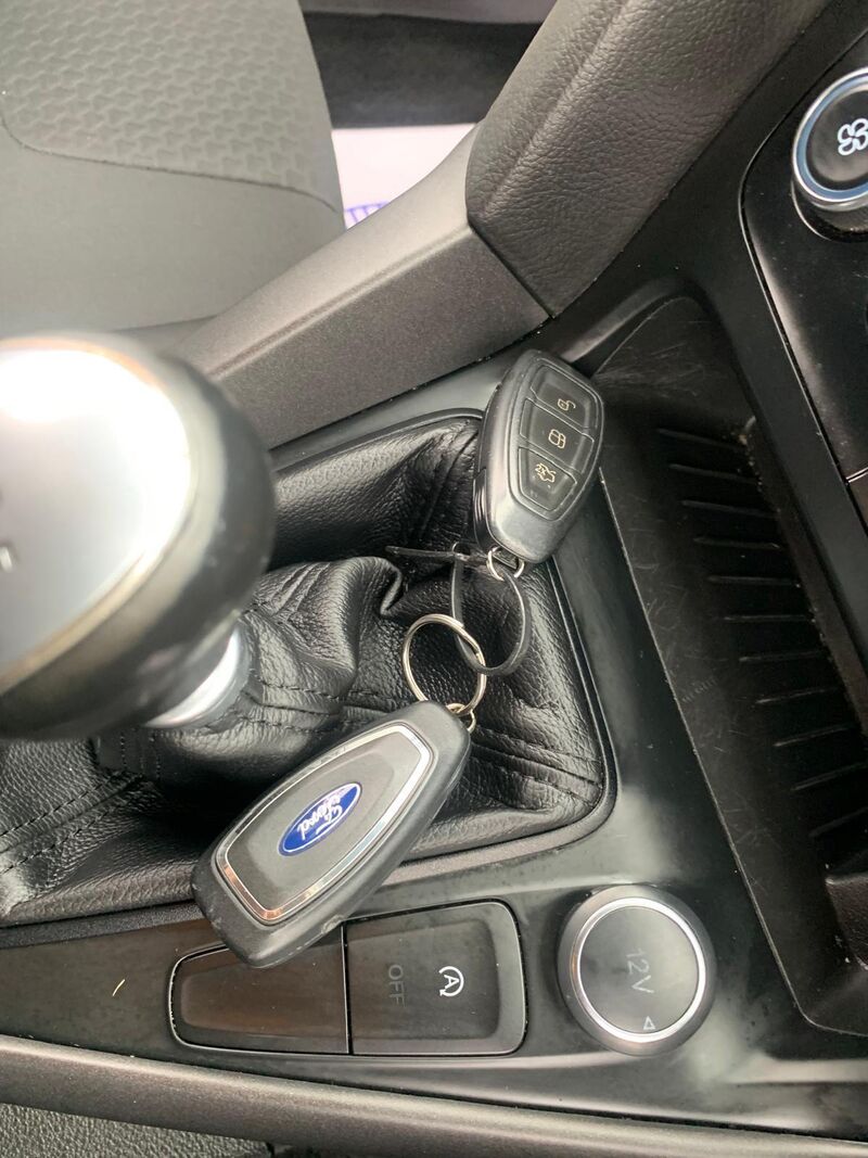 FORD B-MAX