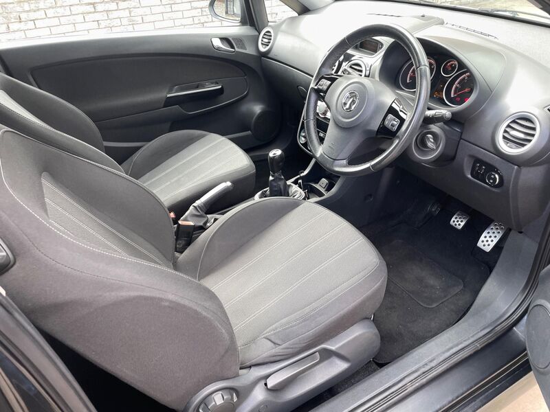 VAUXHALL CORSA