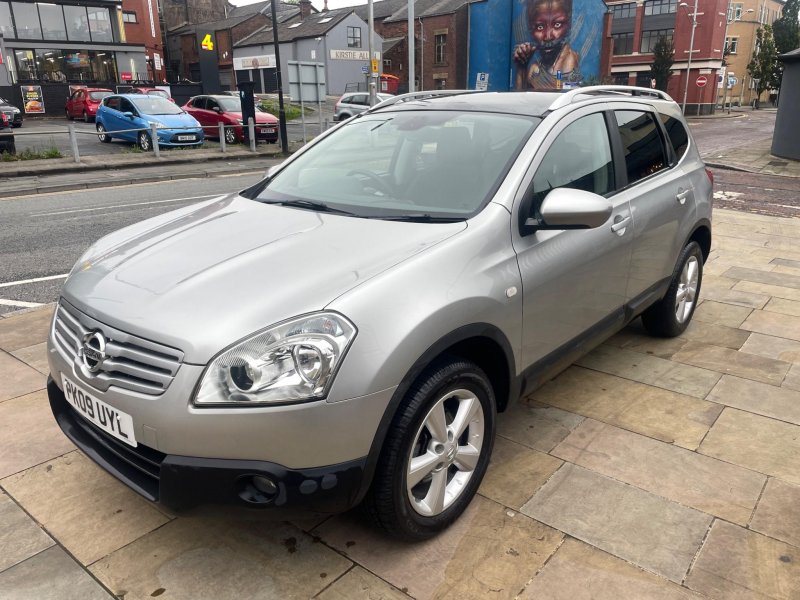 NISSAN QASHQAI+2