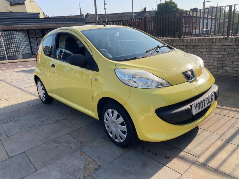 View PEUGEOT 107 1.0 12V Urban Lite Euro 4 3dr