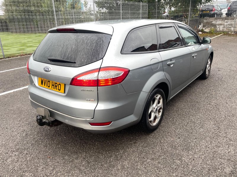 View FORD MONDEO 2.0 TDCi Zetec 5dr