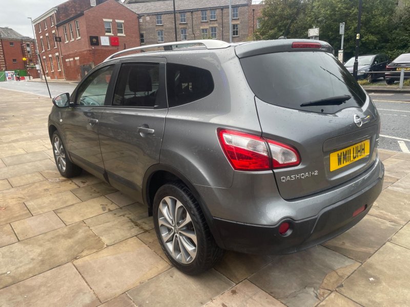 NISSAN QASHQAI+2