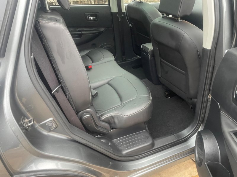 NISSAN QASHQAI+2