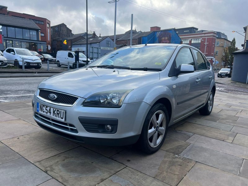 View FORD FOCUS 1.6 Zetec Climate 5dr
