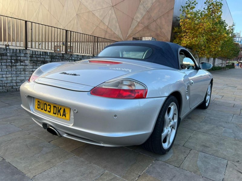 PORSCHE BOXSTER