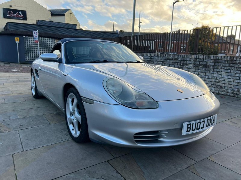 PORSCHE BOXSTER