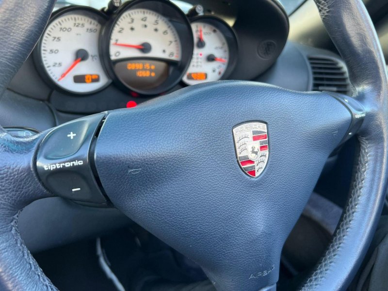 PORSCHE BOXSTER