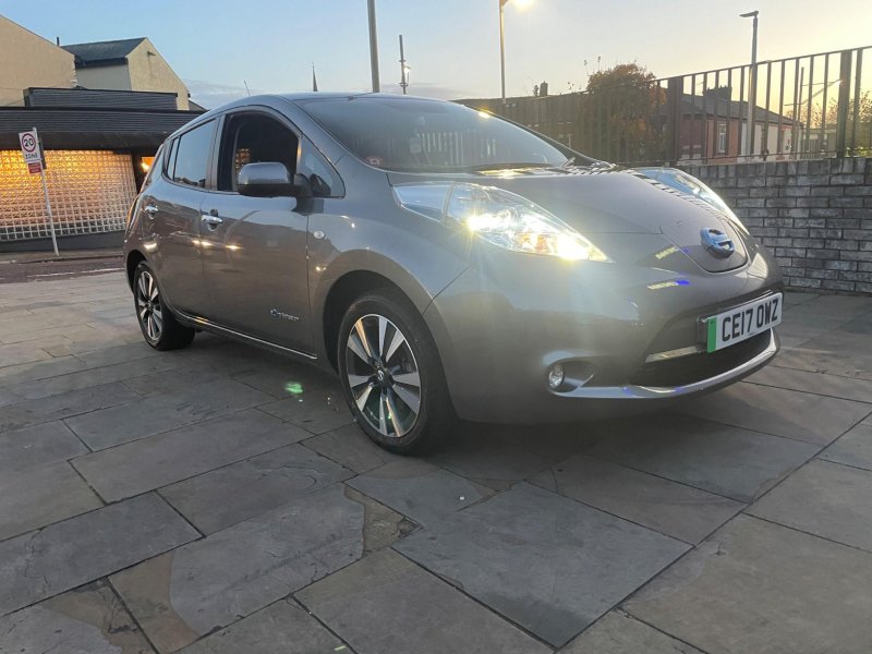 View NISSAN LEAF 30kWh Tekna Auto 5dr