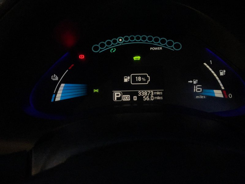 NISSAN LEAF