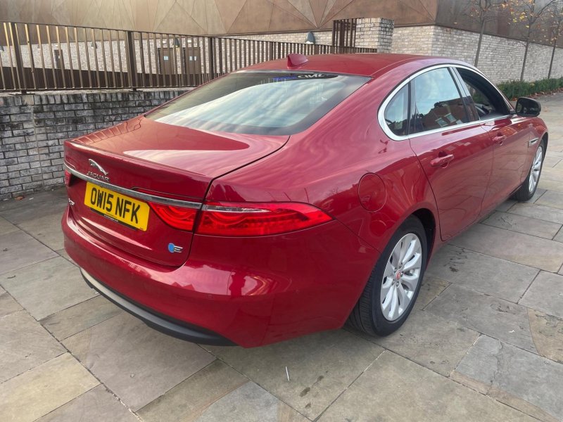 JAGUAR XF