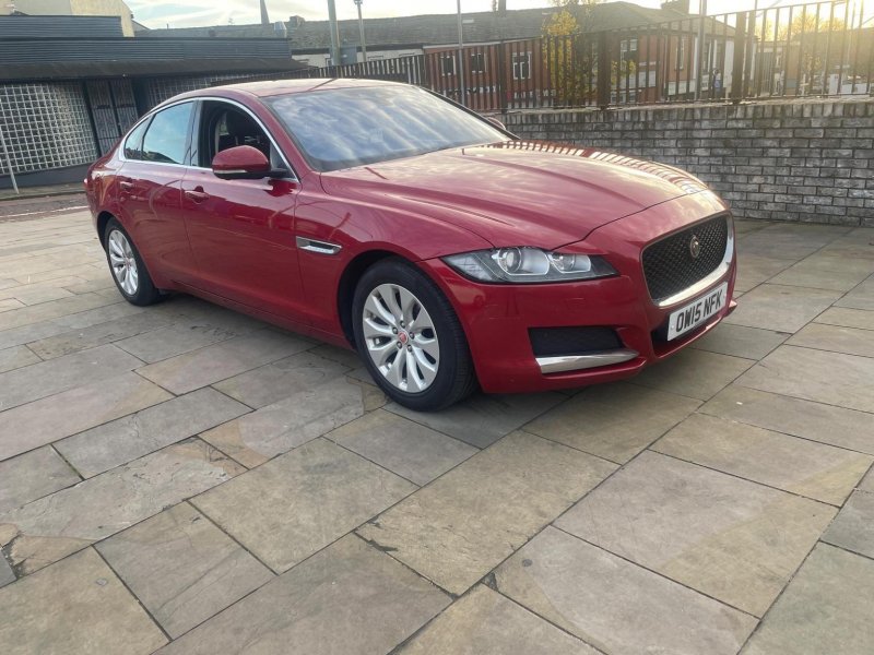 View JAGUAR XF 2.0d Portfolio Euro 6 (s/s) 4dr