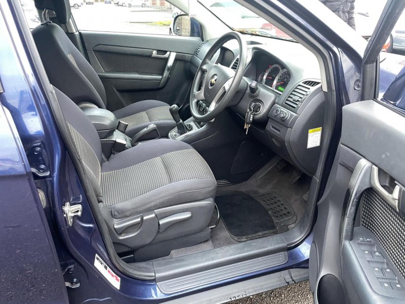 CHEVROLET CAPTIVA