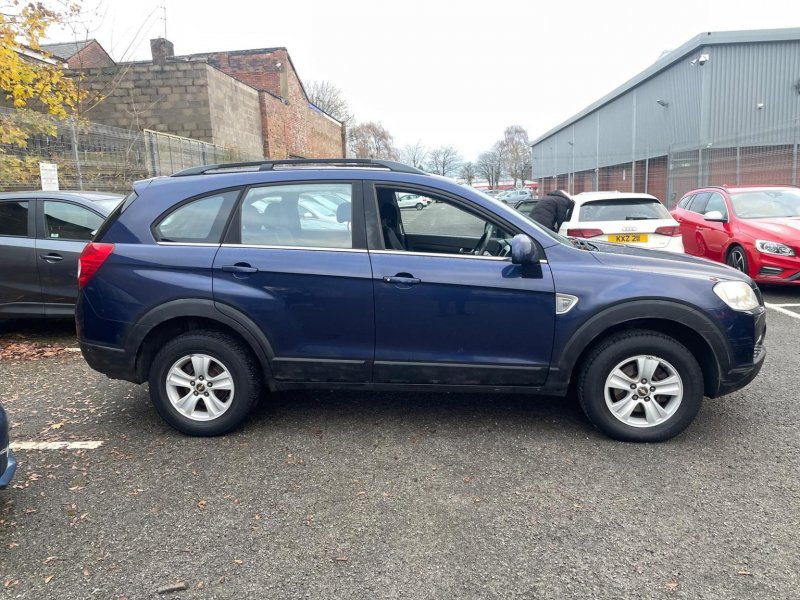 CHEVROLET CAPTIVA