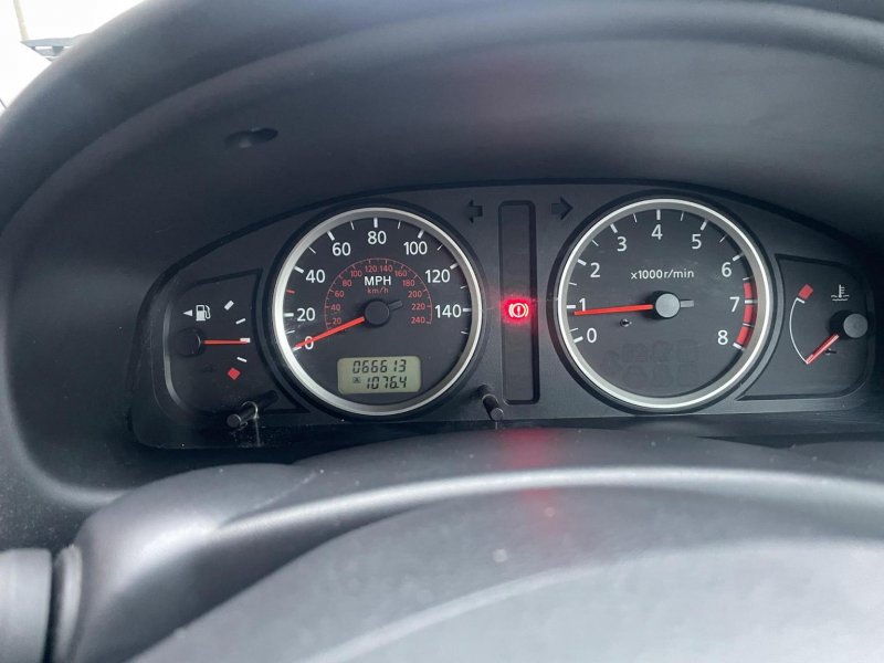 NISSAN ALMERA