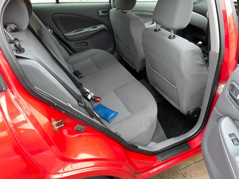 NISSAN ALMERA