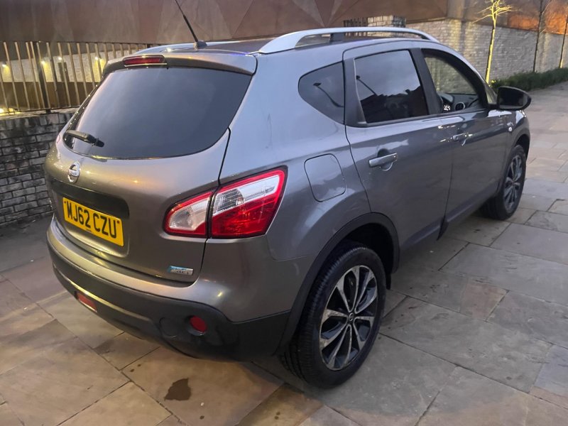 View NISSAN QASHQAI 1.6 dCi n-tec+ 2WD Euro 5 5dr