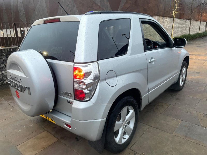 View SUZUKI GRAND VITARA 1.6 VVT SZ4 4WD Euro 4 3dr