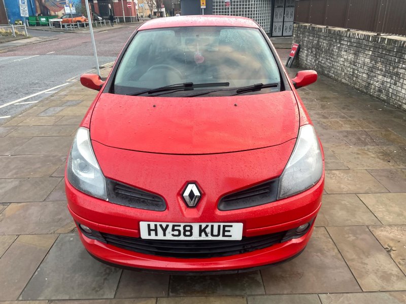 RENAULT CLIO